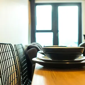 https://hotwells-apartments-flat-8-hopewell.tophotelsbath.com